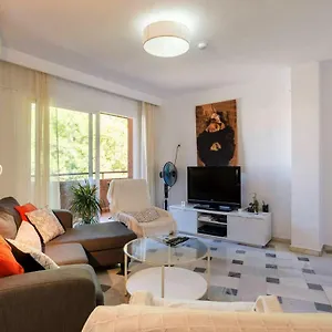 https://apartamento-con-parking.1costadelsol.com
