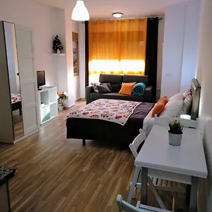 https://apartamento-domingo-lozano.hotelsinnerja.org
